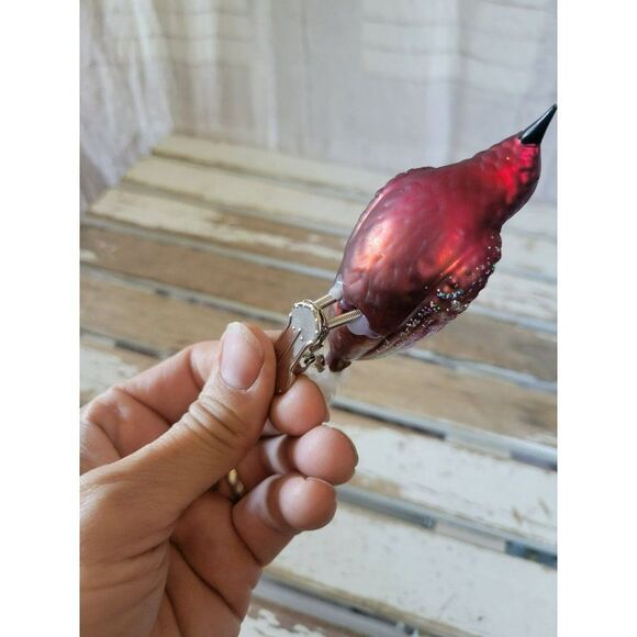 Red Cardinal Glass bird clip-on ornament feathered Xmas tree - Picture 6 of 6